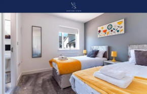 Spacious 3 bed, 3bath-Sleeps 6